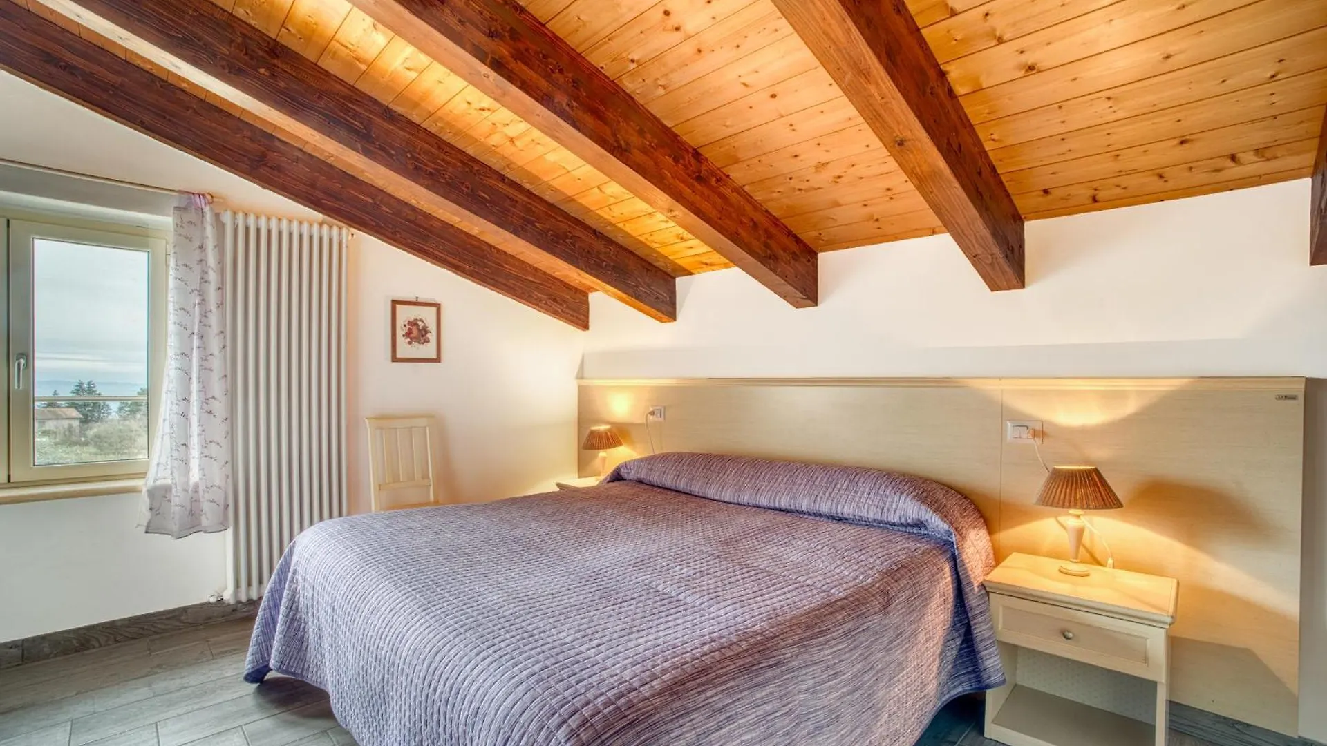 Casavacanzelemore - Casa Zoe Valfabbrica