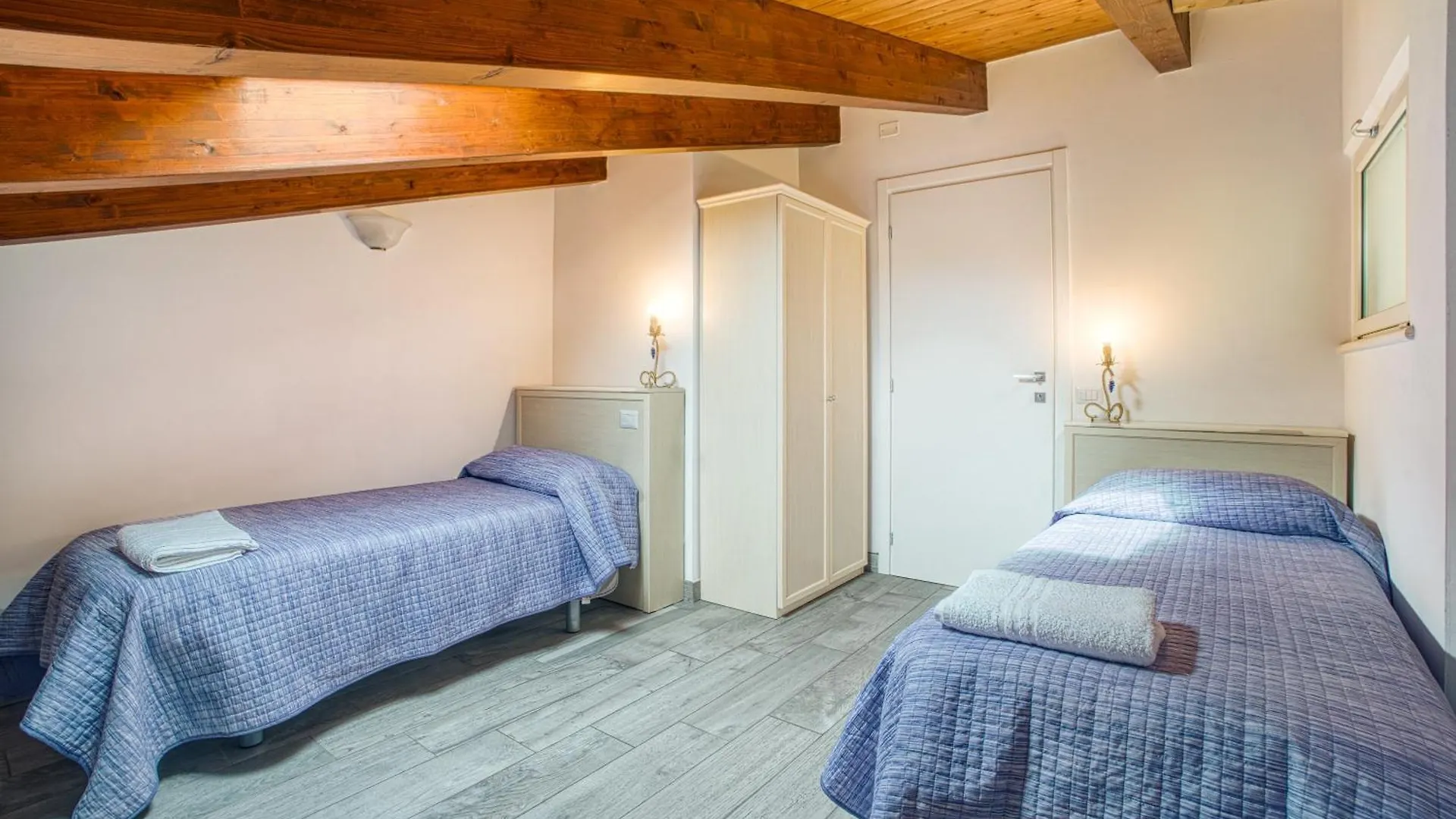 Holiday home Casavacanzelemore - Casa Zoe Valfabbrica
